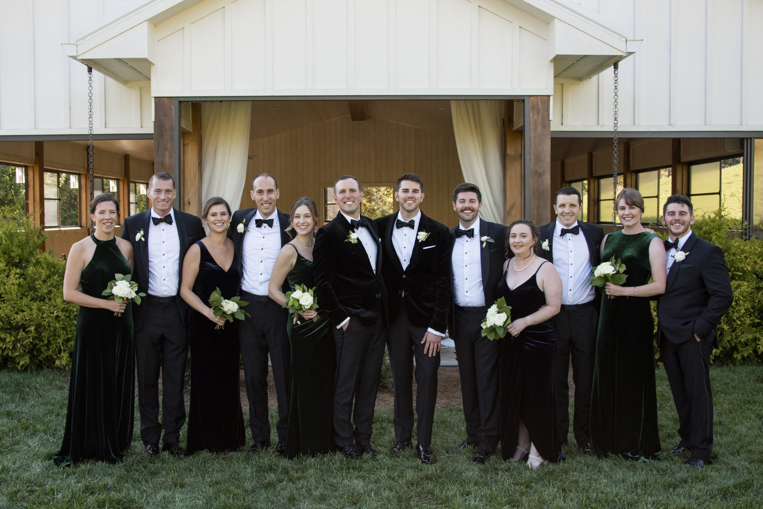 Wedding party at Chestnut Ridge Wedding Photography in Asheville, NC