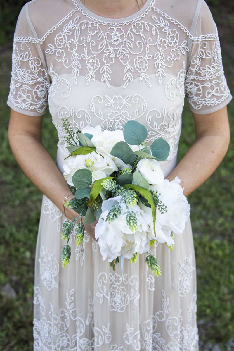 Hops and flowers wedding bouquet