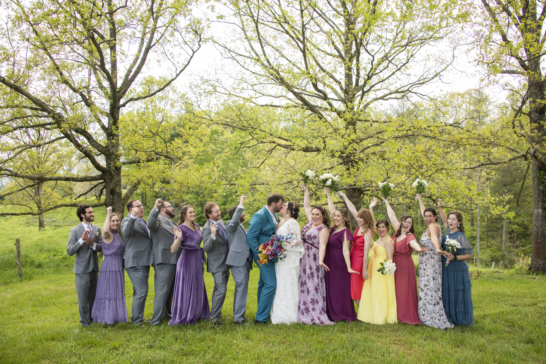 Wedding party at Emerald Ridge Farm