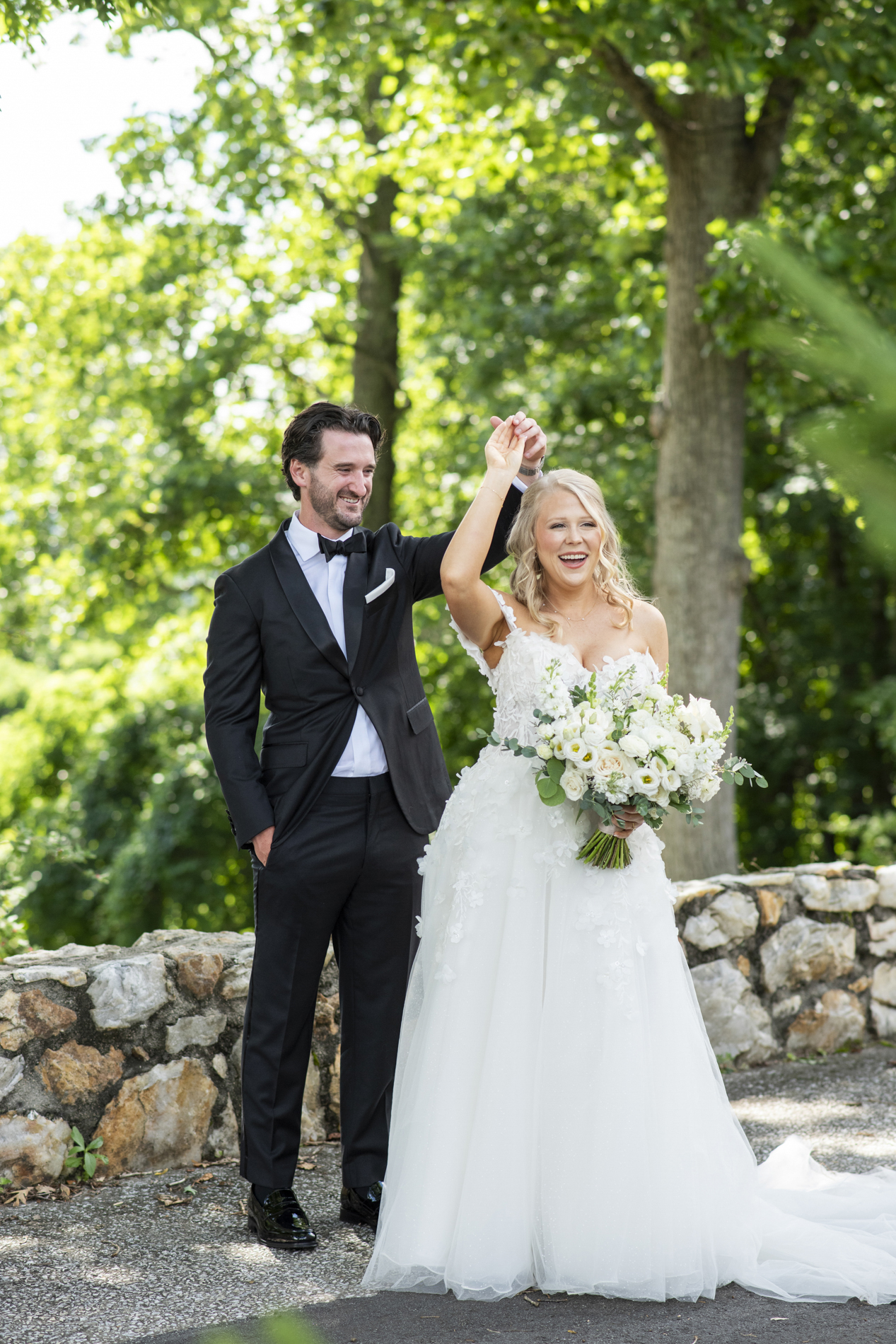 Couple dancing outside at wedding at Crest Center and Pavilion