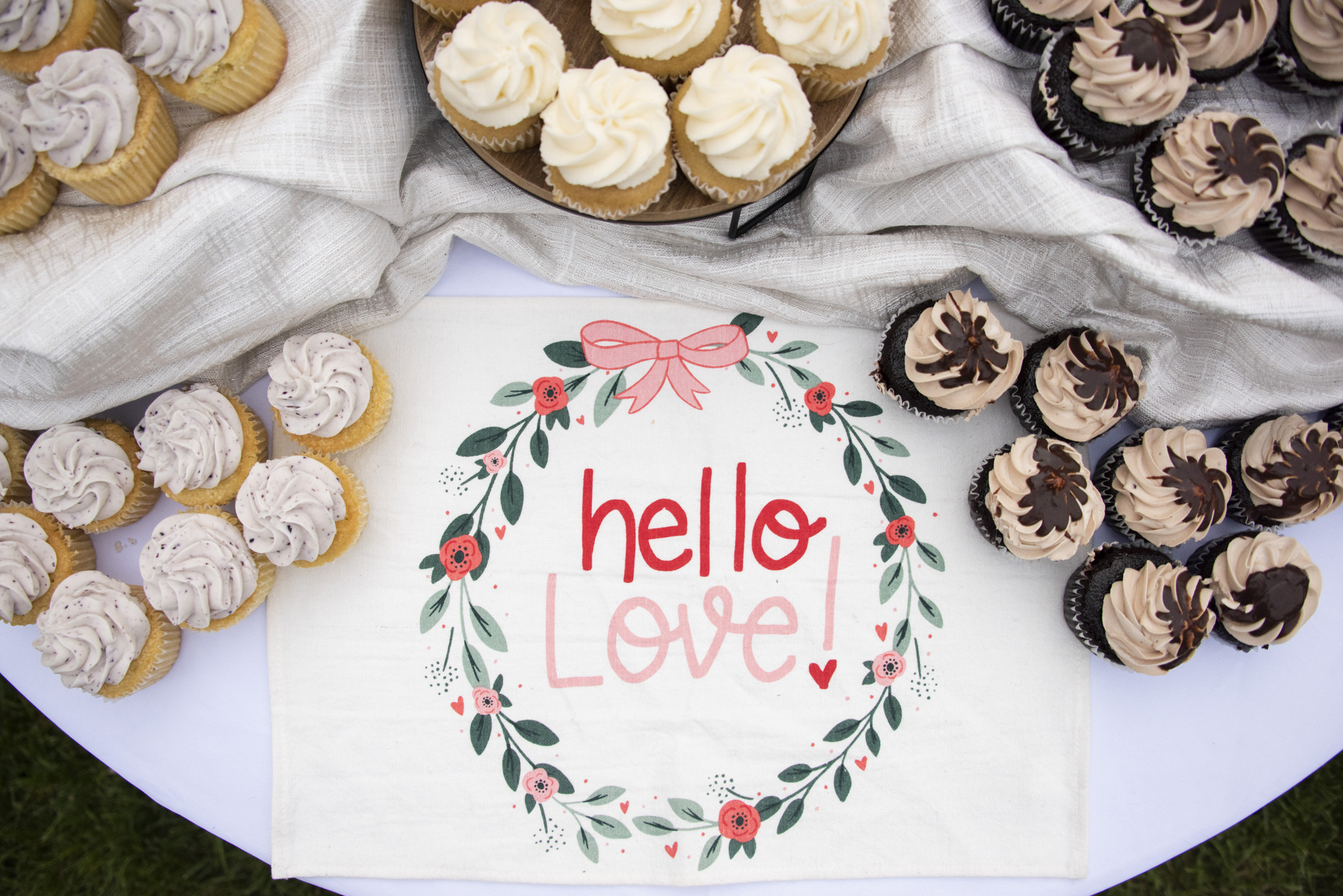 Cupcake table