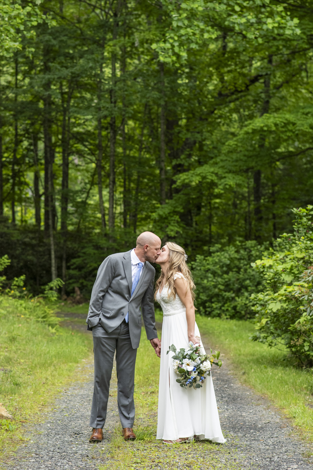 couple kissing wedding at Mount Mitchell Wedding