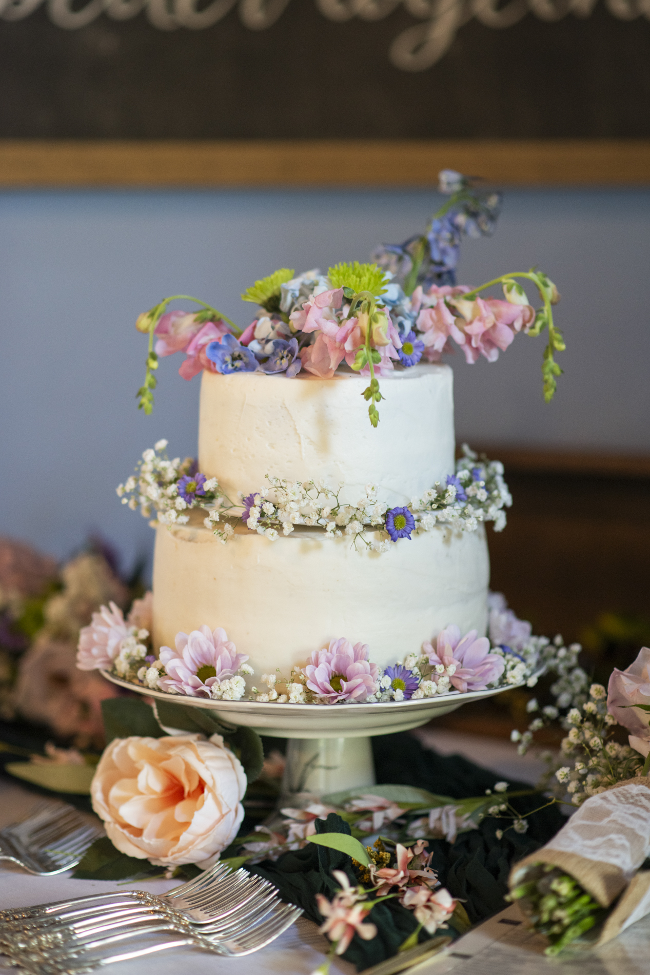 Wedding cake with flowers